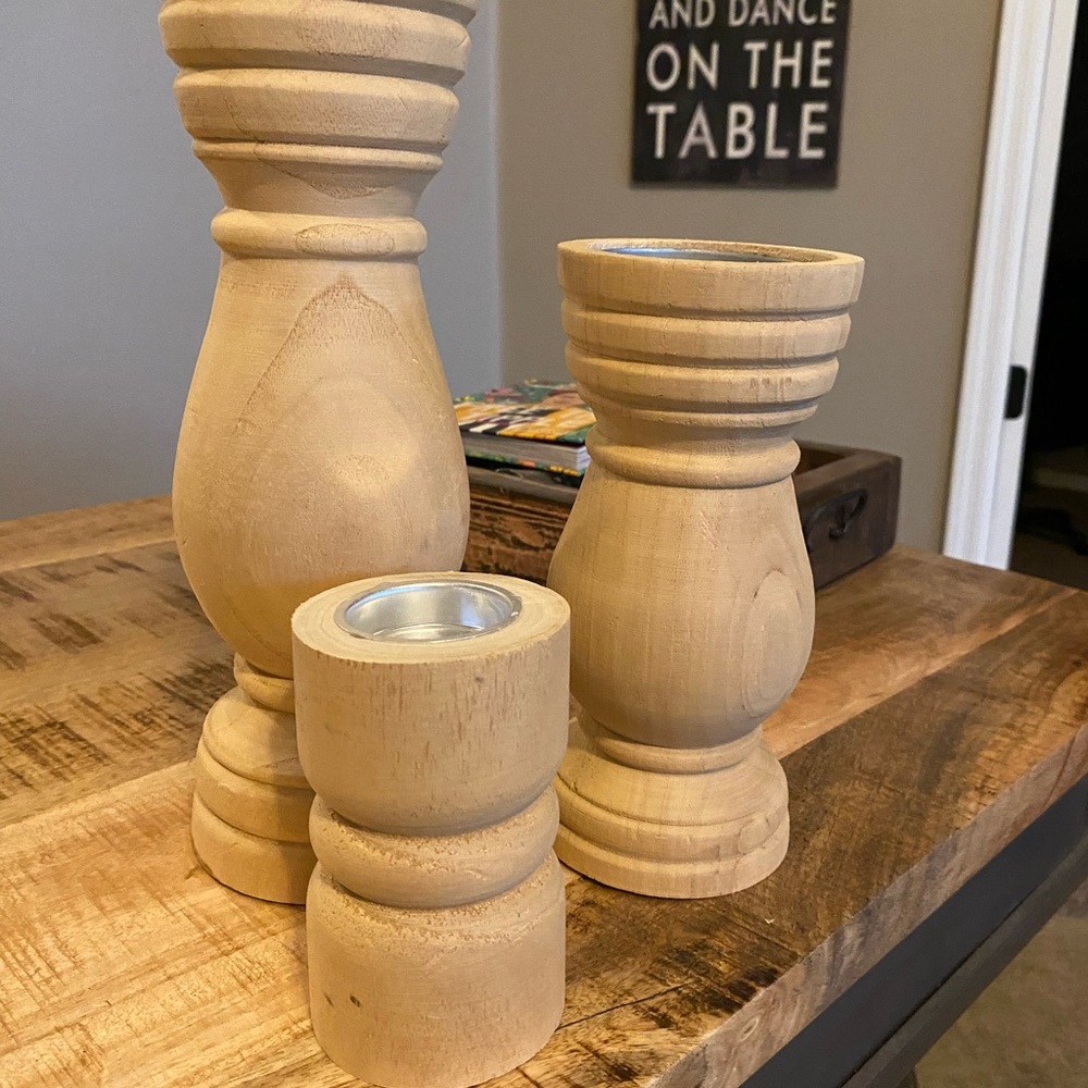Wood 3 candle pillars